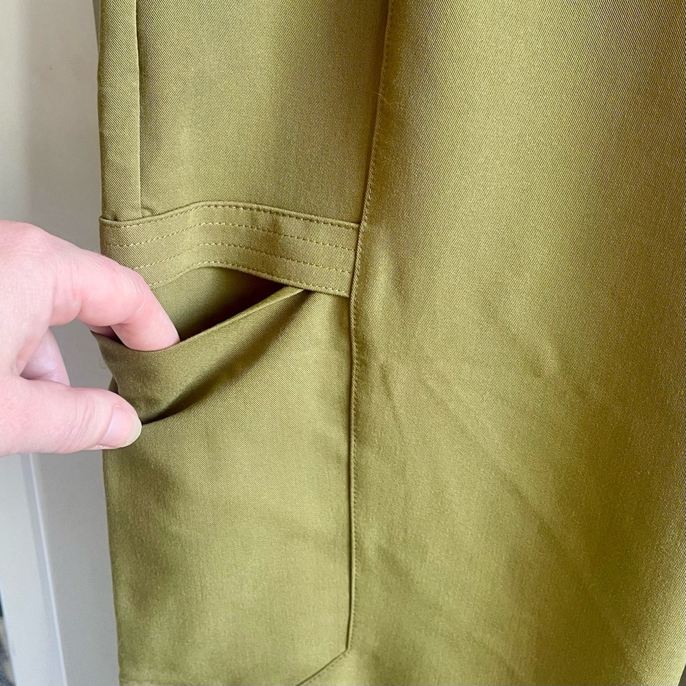 ✨ NWT Figs Lesage Jogger Size M Martini Olive - SOLD OUT Limited Edition - Picture 7 of 9